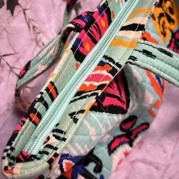 Vera Bradley Pueblo Aztec Pleated Tote Bag - Picture 8 of 10